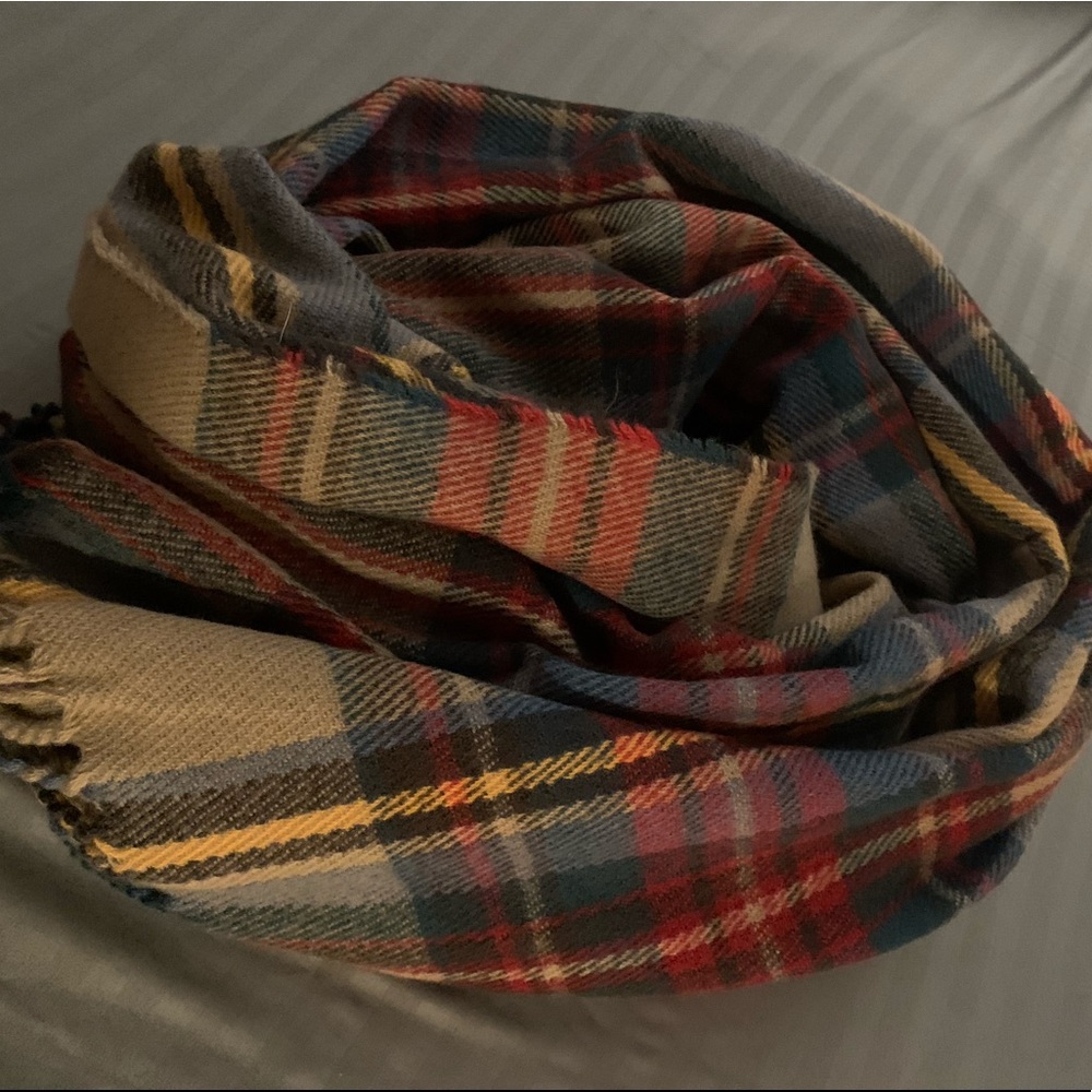 XL Call it Spring Men’s scarf - Picture 3 of 3